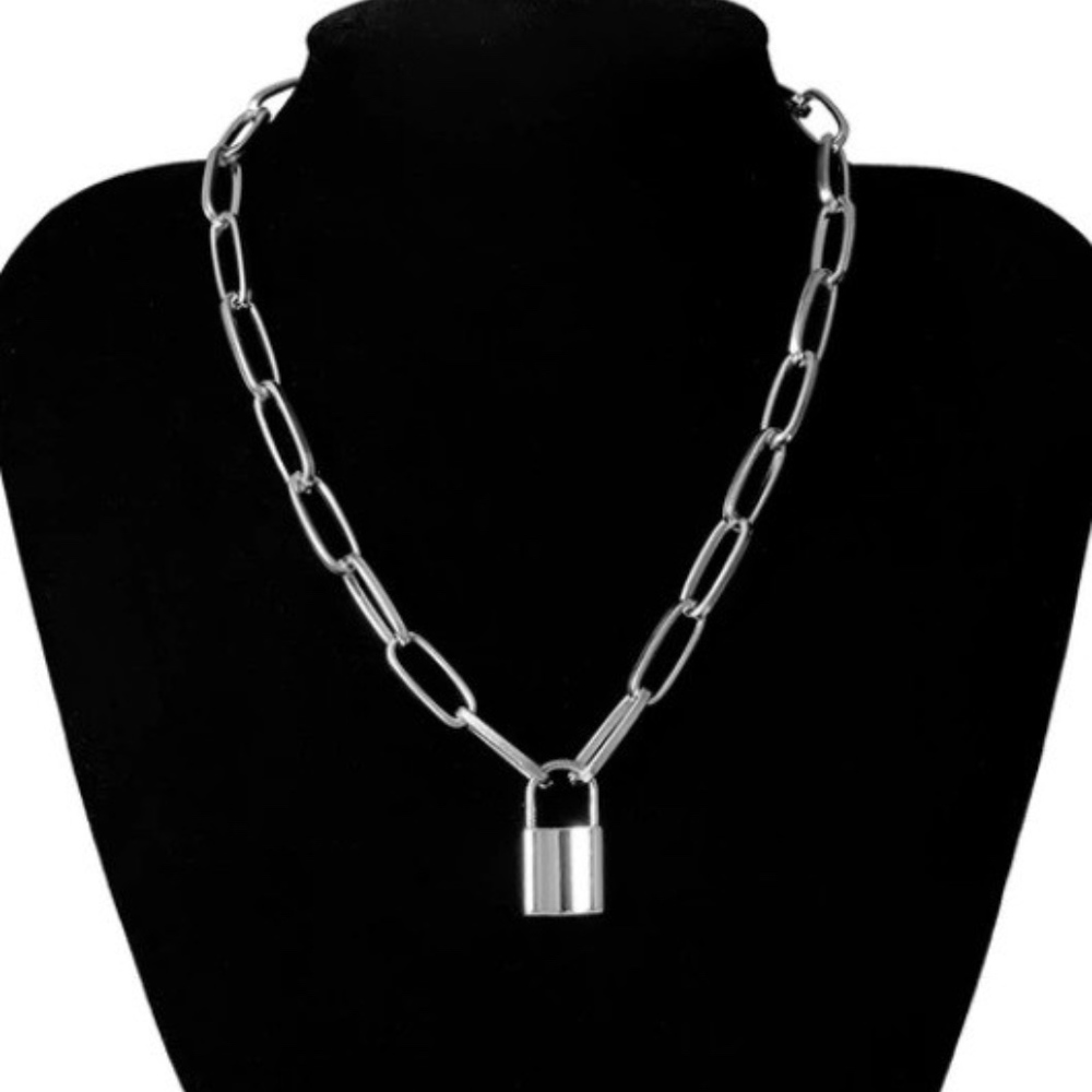 Lock Pendant Necklace - Picture 4 of 6